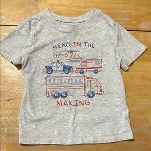 Old Navy Gray Kids Tee with Red and Blue Graphics